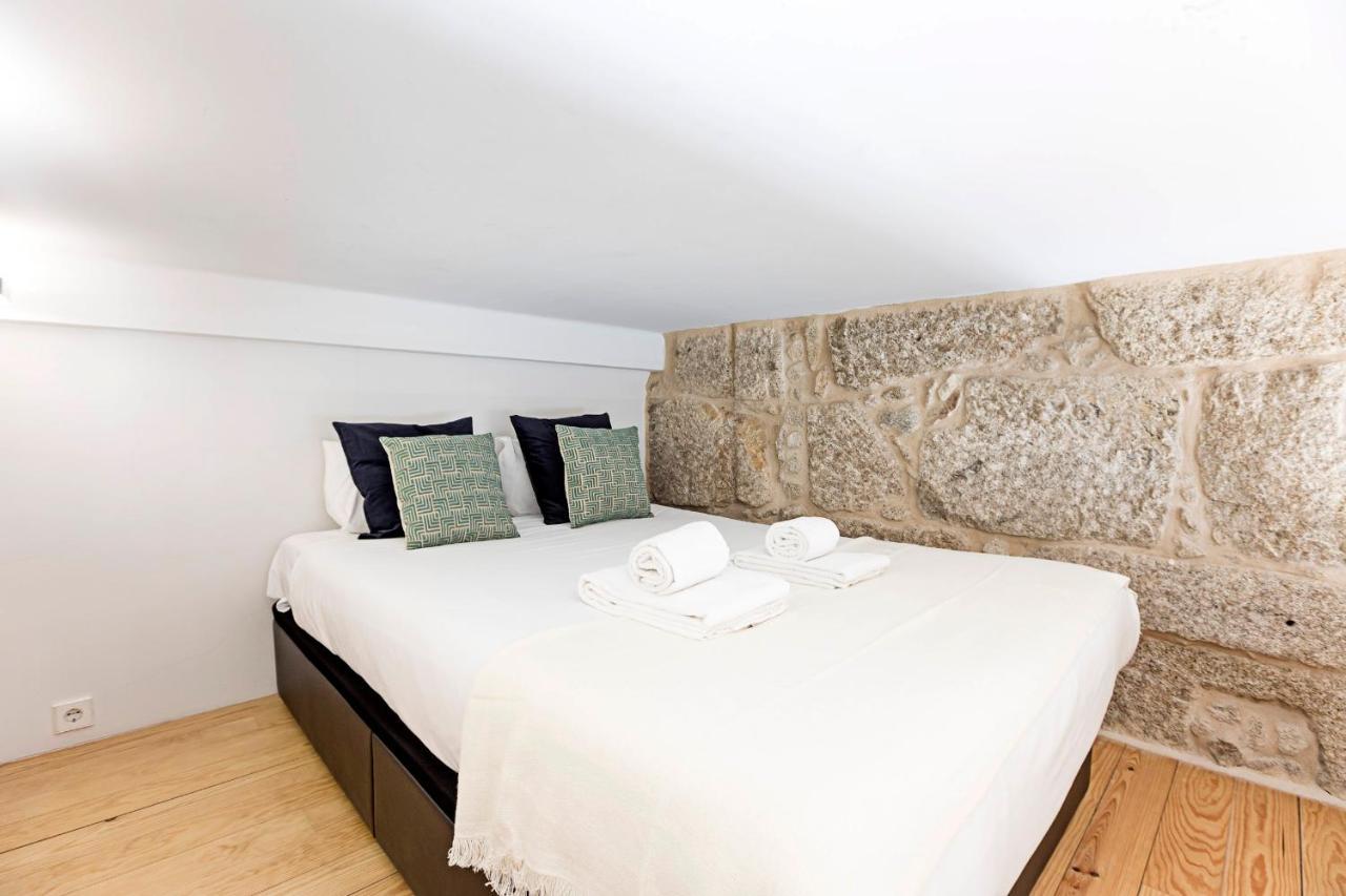 Lovelystay - Aurora Mezzanine Порто Екстериор снимка